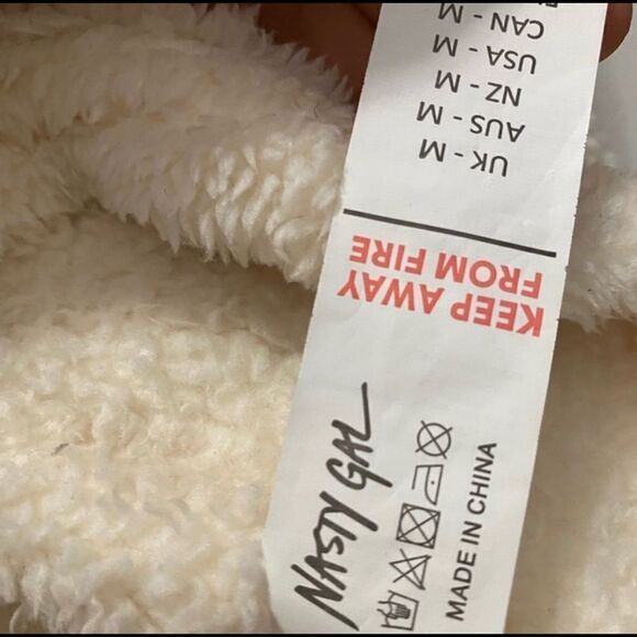 Nasty Gal Sweater Size M - Picture 5 of 5